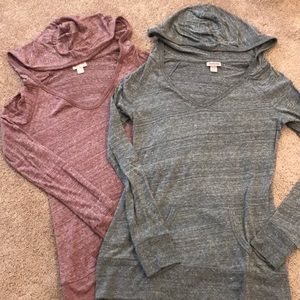 Mossimo pullovers / 2 pack